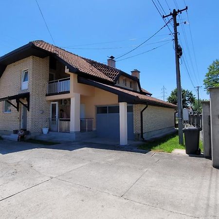 Apartman Progresso Βάλιεβο Εξωτερικό φωτογραφία